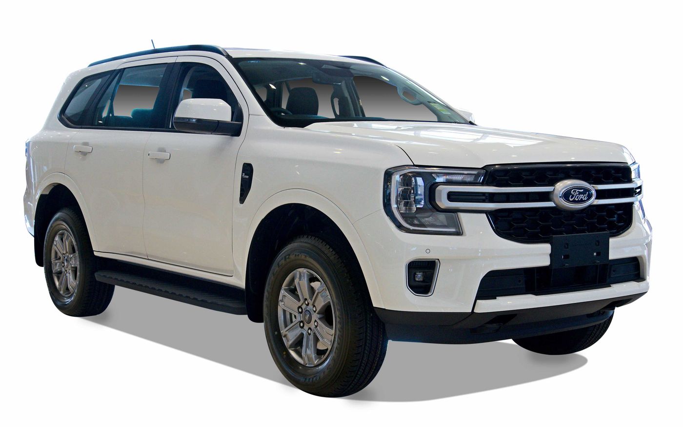 Hero image of a new Ford Everest Trend (2025) price & specs available with CarExpert deals.
