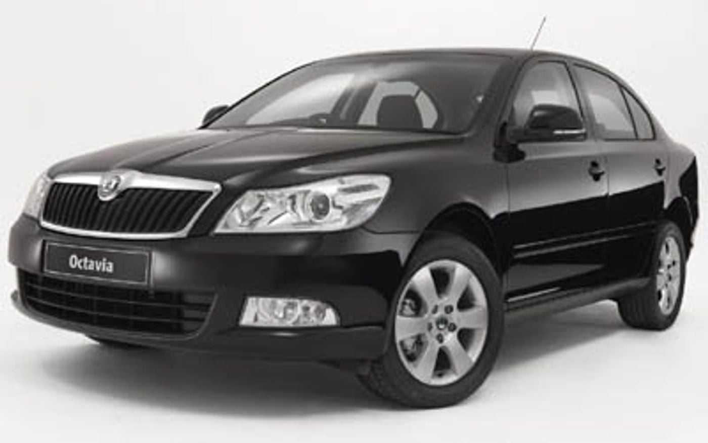 Hero image of a new Skoda Octavia RS (2011) price & specs available with CarExpert deals.