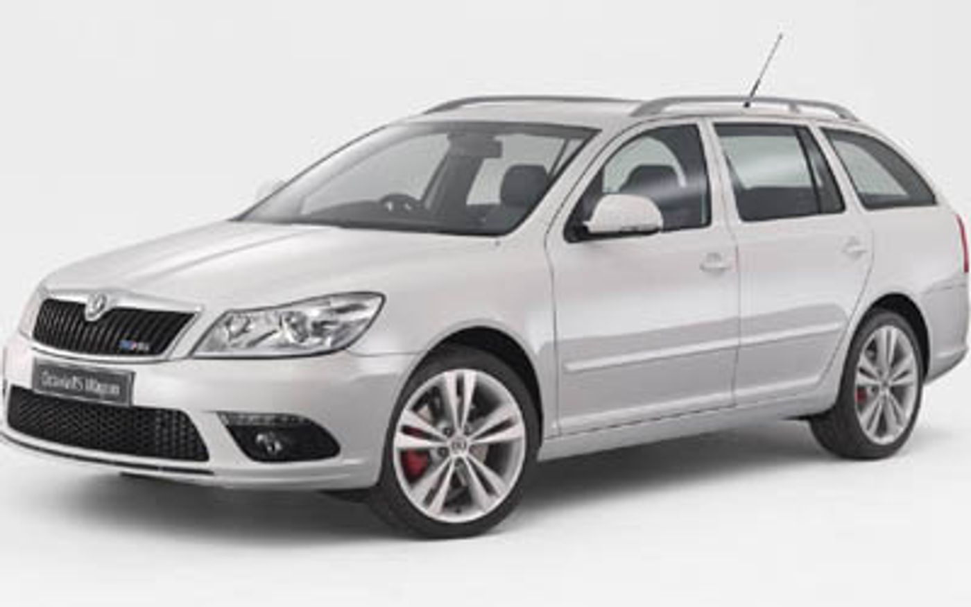 Hero image of a new Skoda Octavia RS (2009) price & specs available with CarExpert deals.