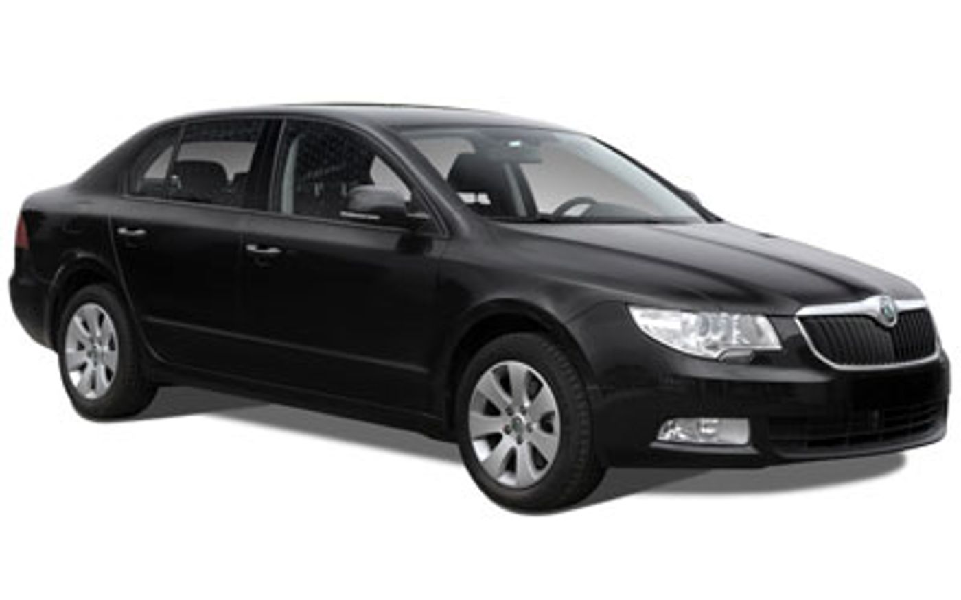 Hero image of a new Skoda Superb Ambition (2013) price & specs available with CarExpert deals.