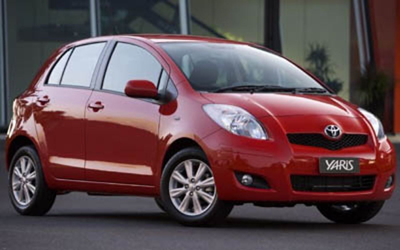 Hero image of a new Toyota Yaris Edge (2008) price & specs available with CarExpert deals.