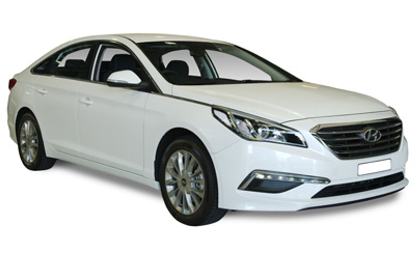 Hero image of a new Hyundai Sonata Elite (2017) price & specs available with CarExpert deals.