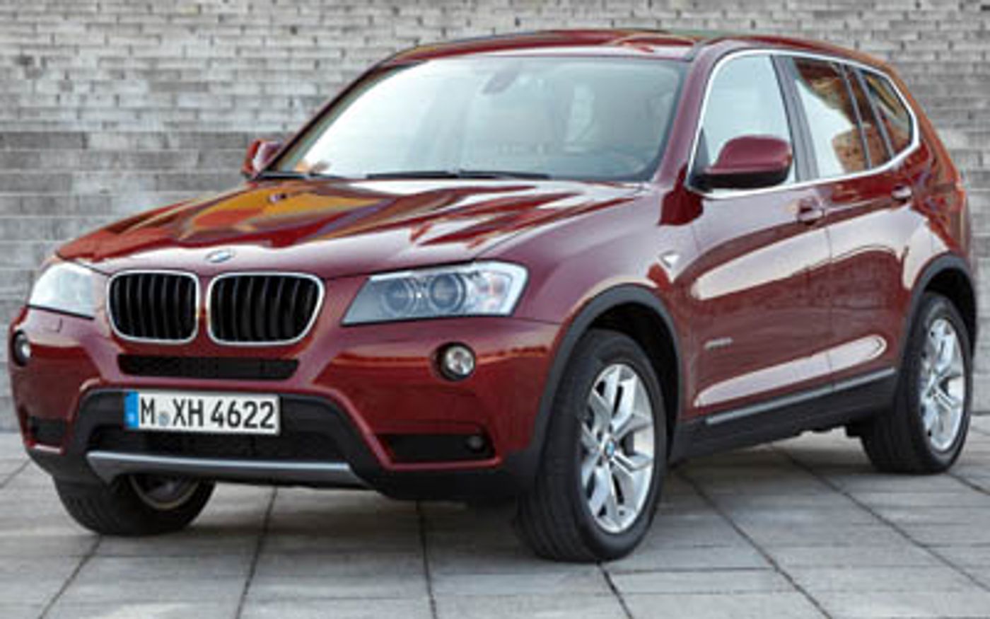 Hero image of a new BMW X3 Base (2011) price & specs available with CarExpert deals.