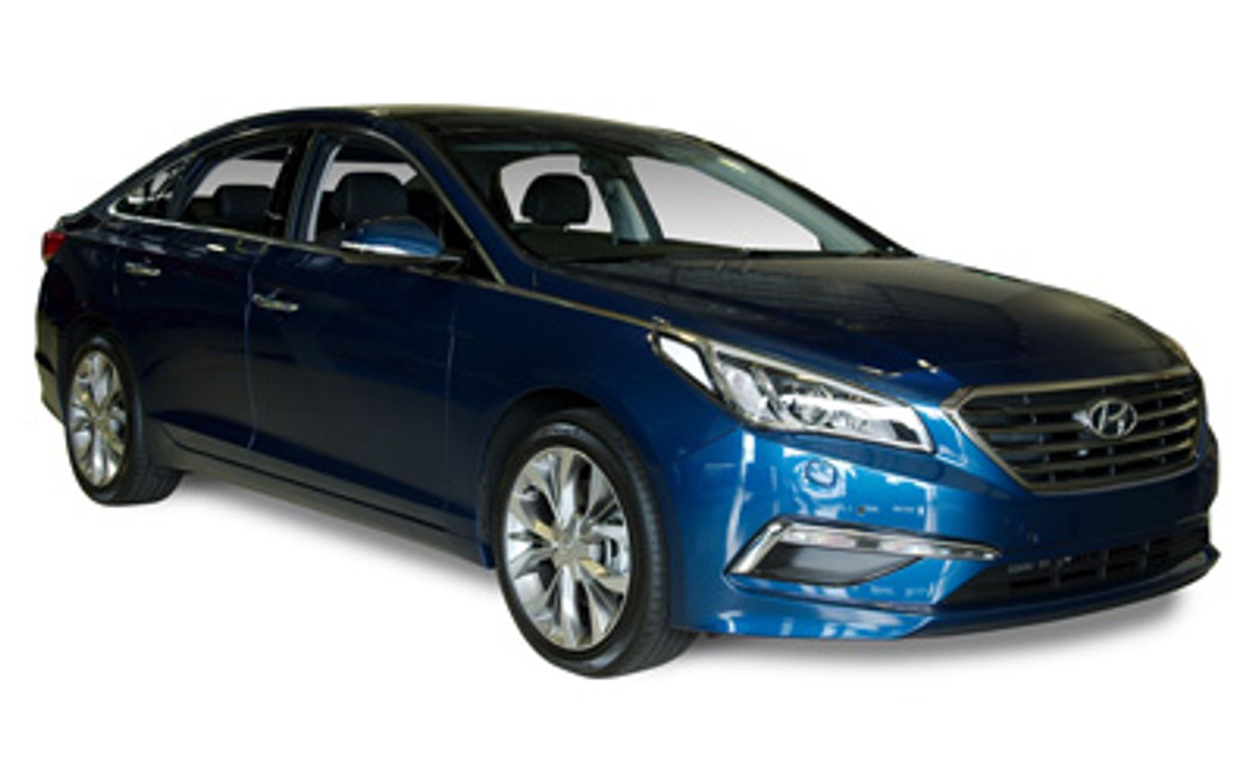 Hero image of a new Hyundai Sonata Premium (2016) price & specs available with CarExpert deals.