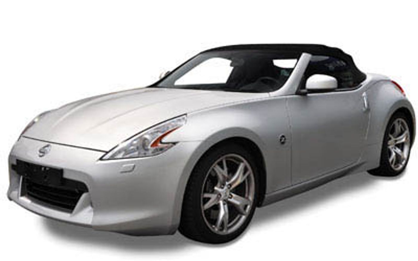 Hero image of a new Nissan 370Z Base (2011) price & specs available with CarExpert deals.
