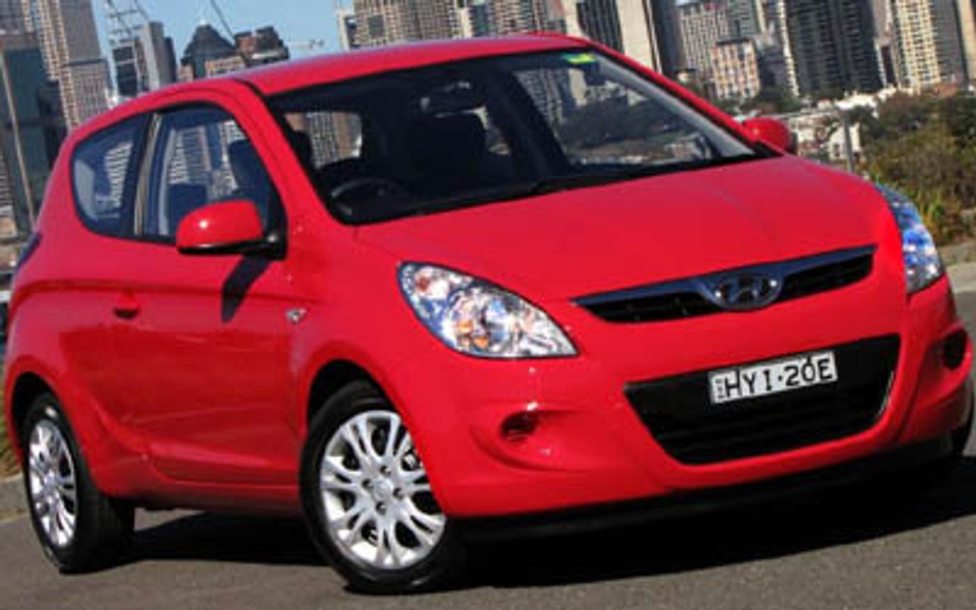 Hero image of a new Hyundai i20 Active (2011) price & specs available with CarExpert deals.