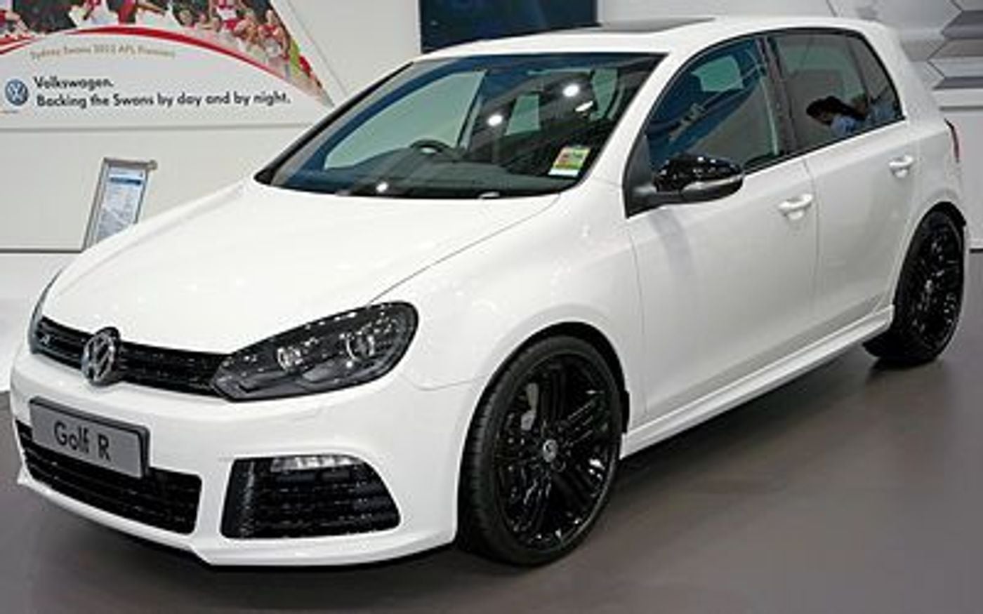 Hero image of a new Volkswagen Golf R (2013) price & specs available with CarExpert deals.