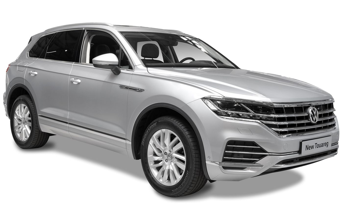 Hero image of a new Volkswagen Touareg R-Line (2023) price & specs available with CarExpert deals.