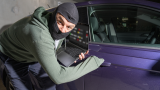 How thieves are stealing new cars in under a minute