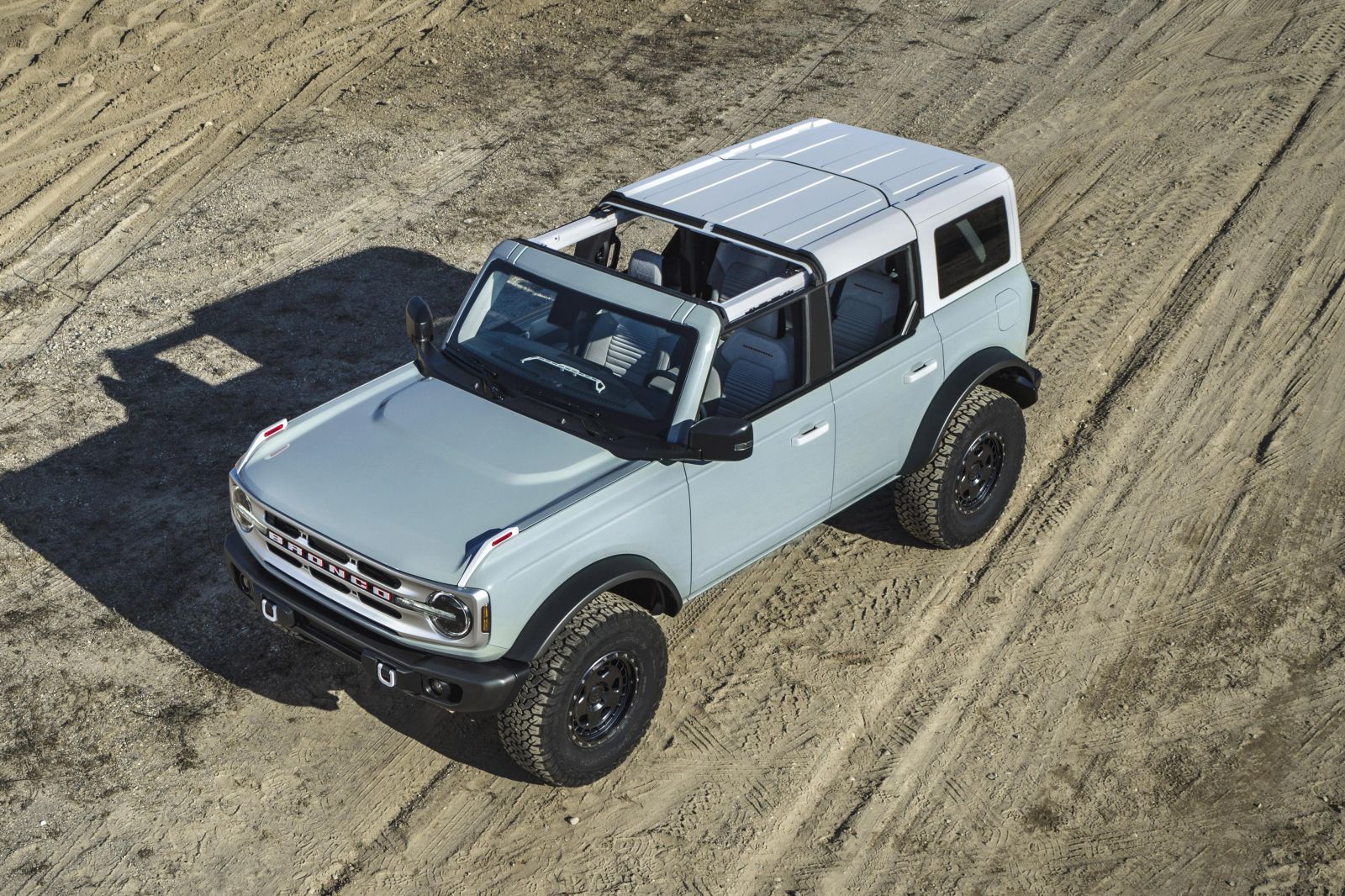 Ford replacing all Bronco hardtop roofs - 4TheLoveOfRides.com