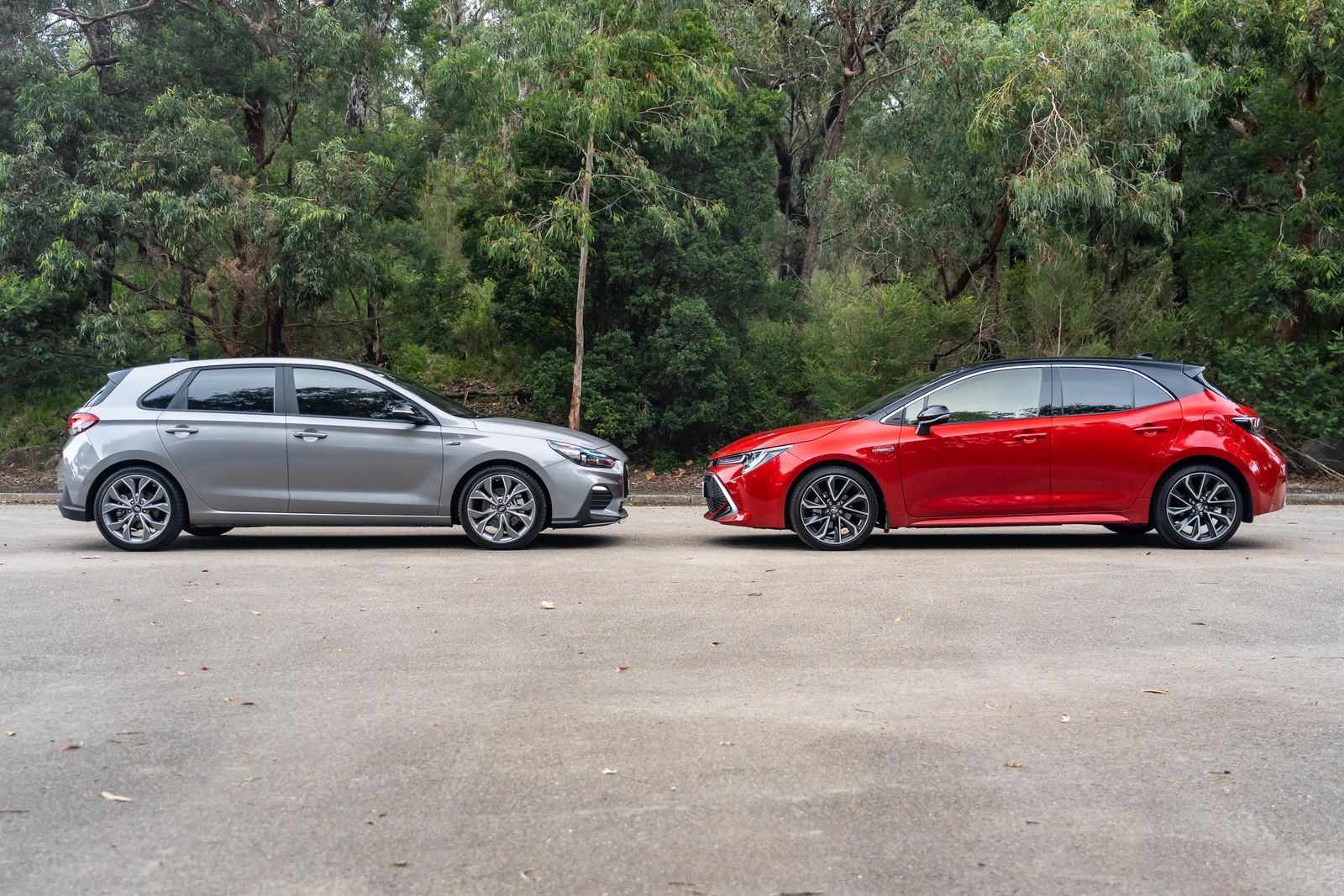 2020 Hyundai i30 v Toyota Corolla