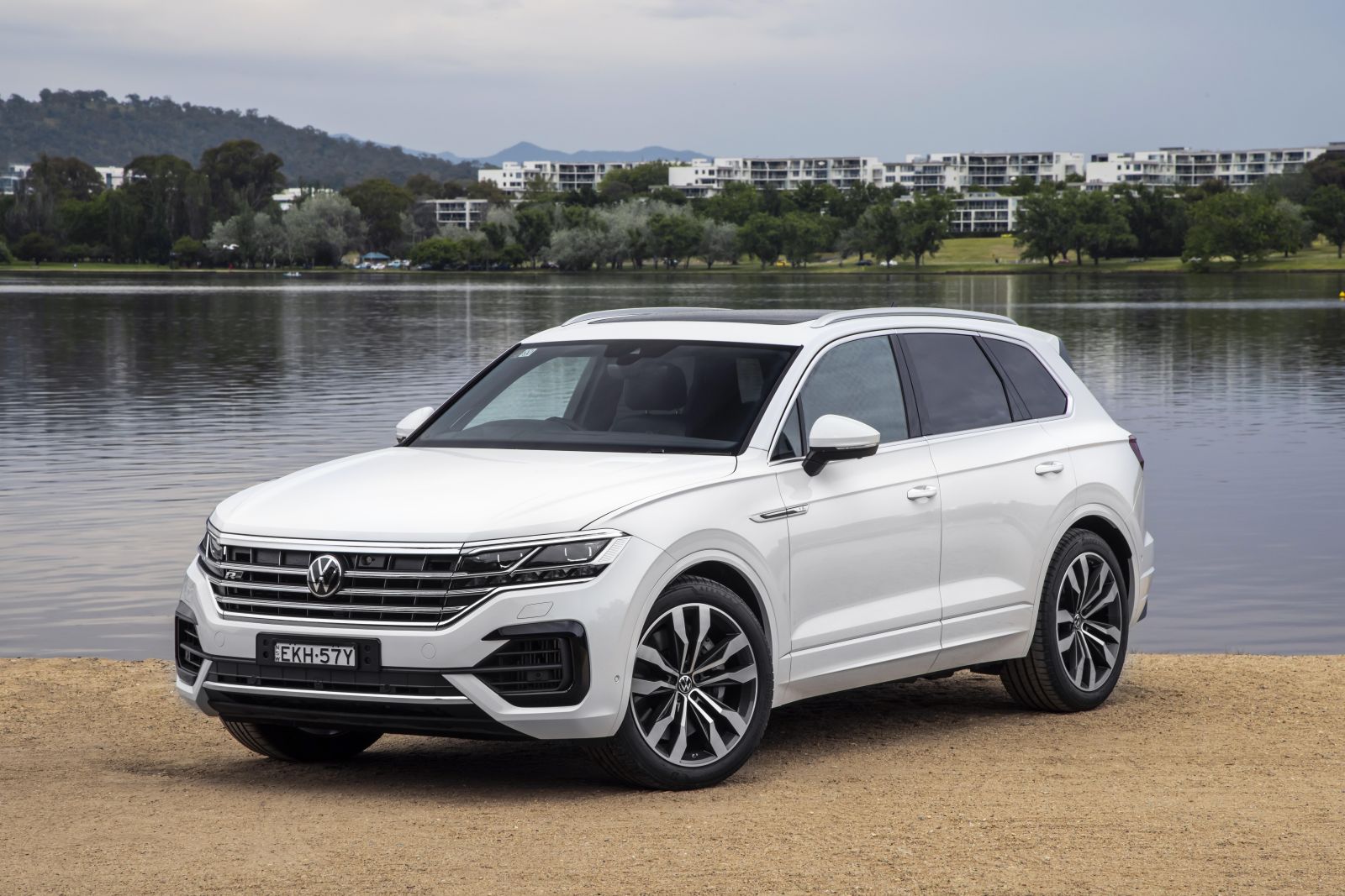 2021 Volkswagen Touareg V8 Tdi R Line Review Carexpert