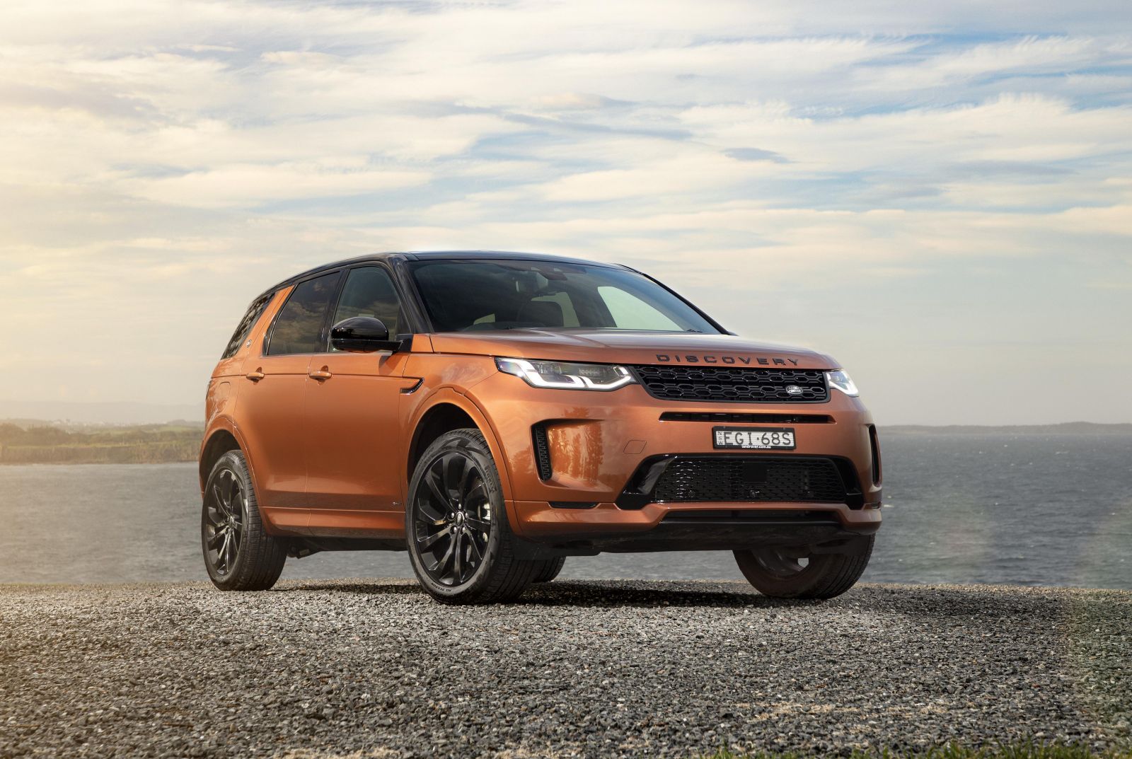 Next Land Rover Discovery Sport and Range Rover Evoque due