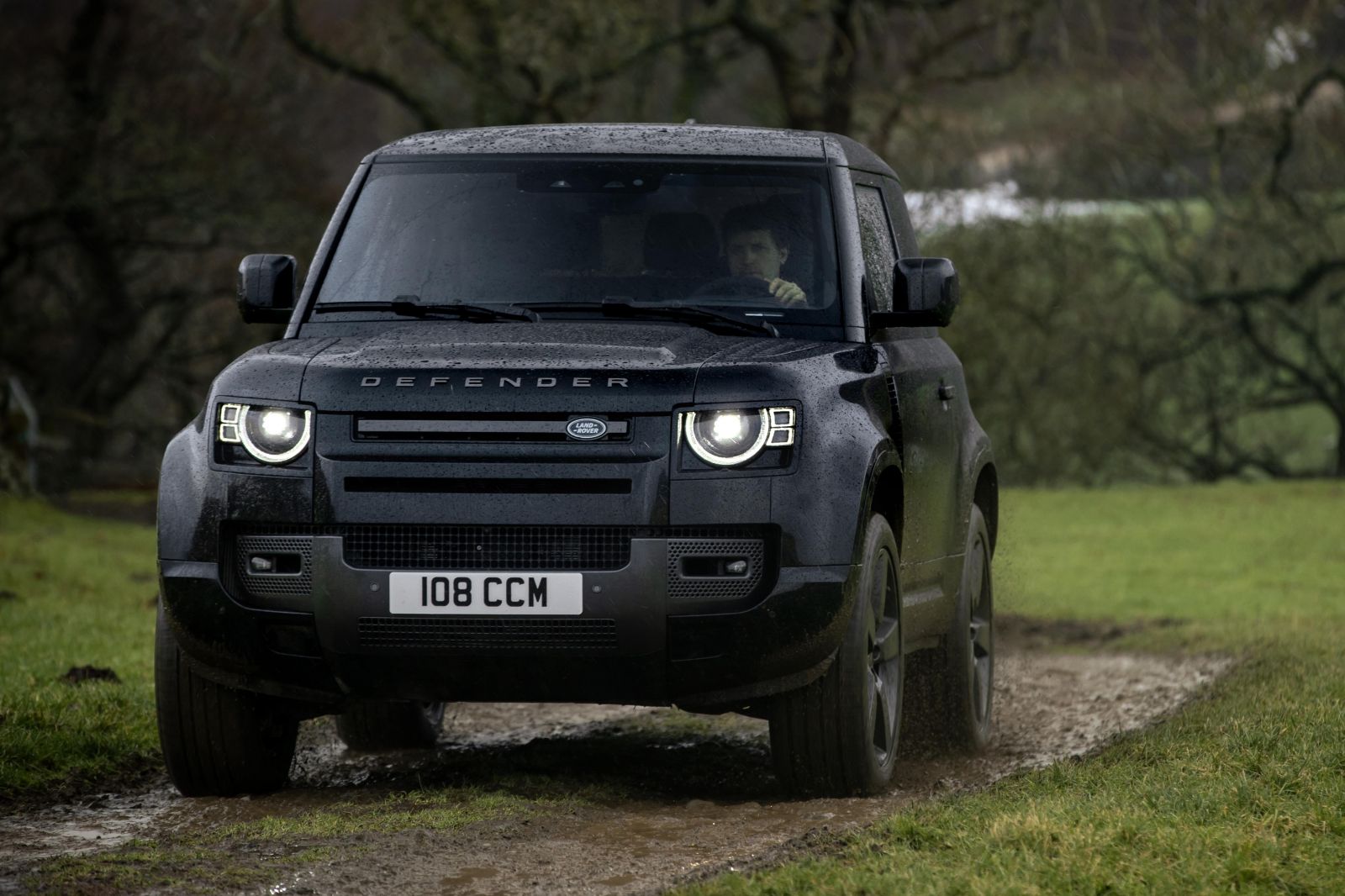 2022 Land Rover Defender V8 price | CarExpert