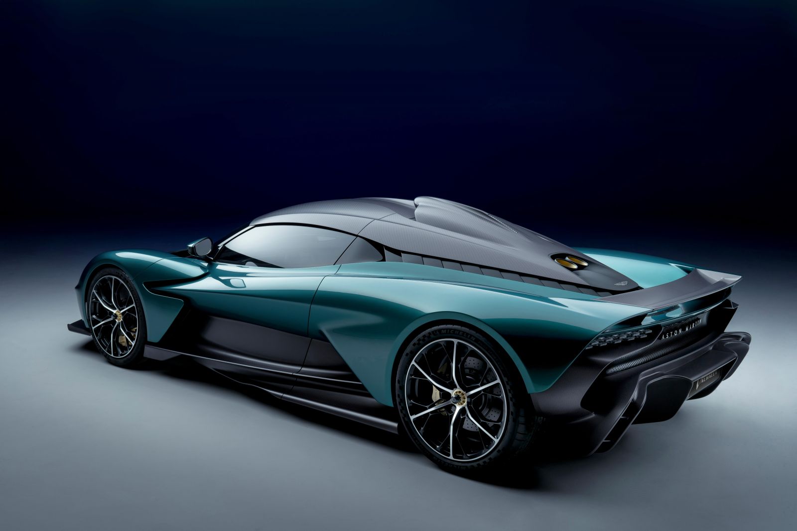 Aston martin valhalla concept