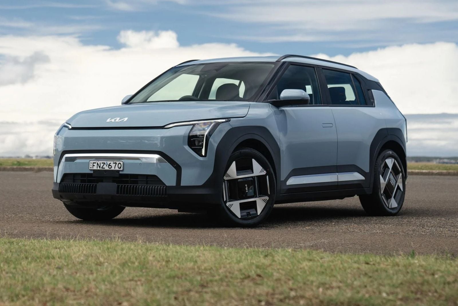 Kia EV3 Reviews - Models & Range | CarExpert
