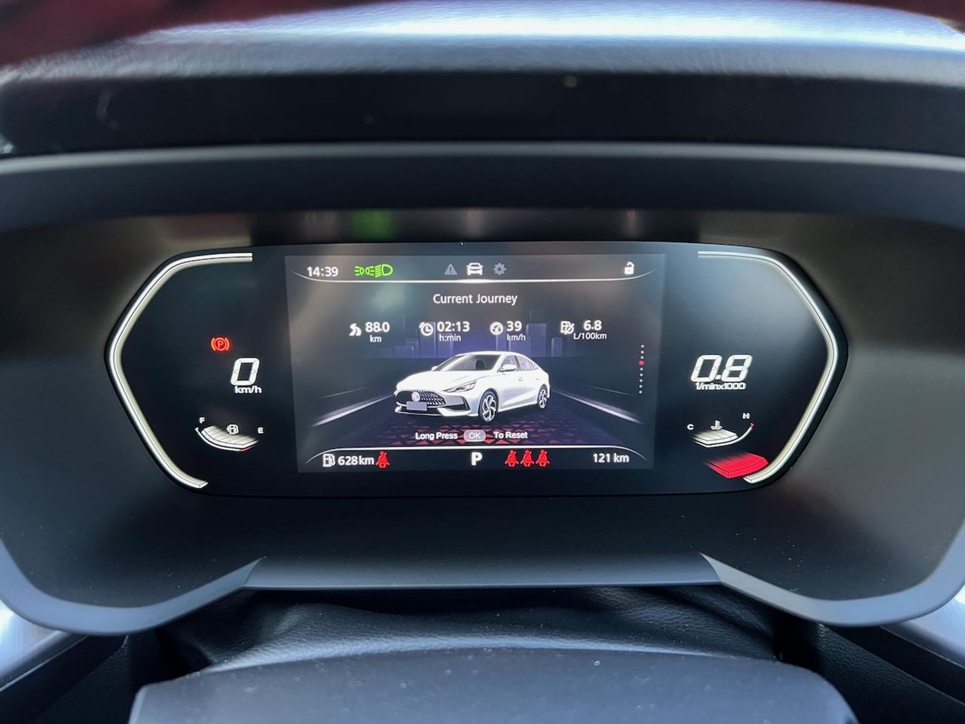 2025 MG 5 review | CarExpert