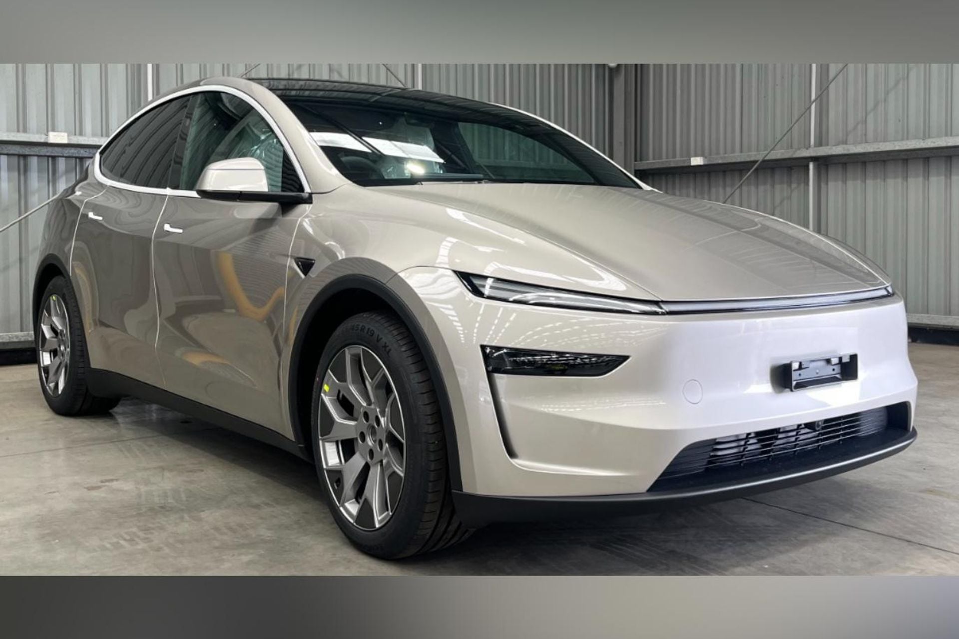 Tesla Model YL: Six-seat electric SUV one step closer to Australia ...