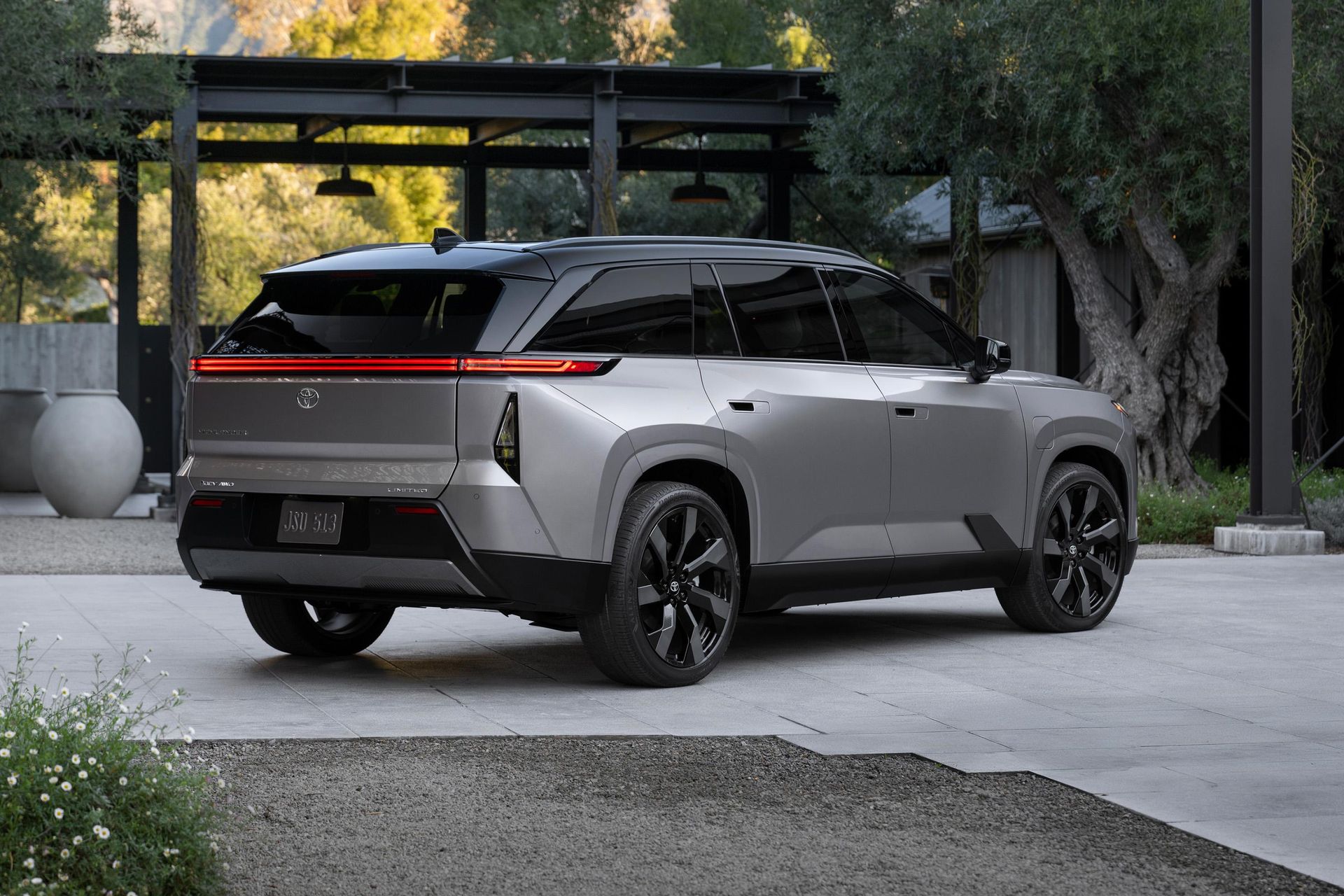 2027 Toyota Highlander is the electric Kluger that Australia can't have ...
