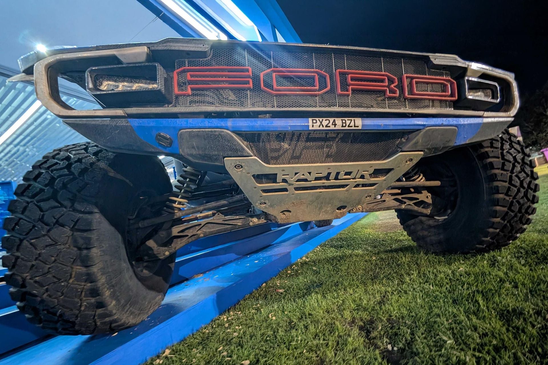 Ford Raptor V8 Dakar off-road racer to spawn showroom model | CarExpert