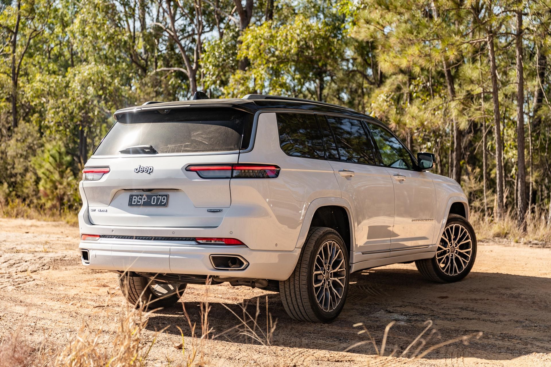 2023 Grand Cherokee L Towing Capacitynull