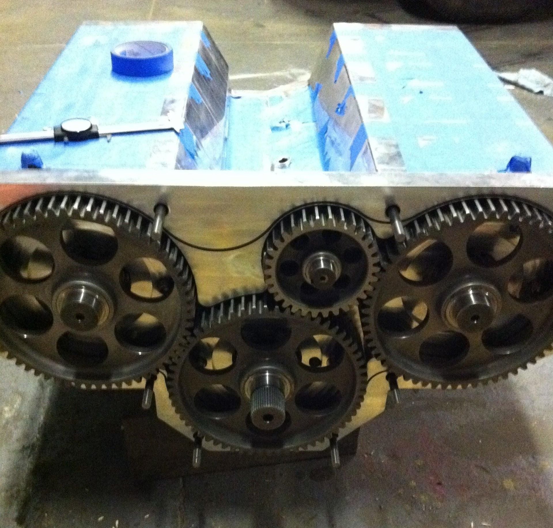 This man built a 12 rotor, 5000hp, 15.7L (960cu) engine and it runs ...