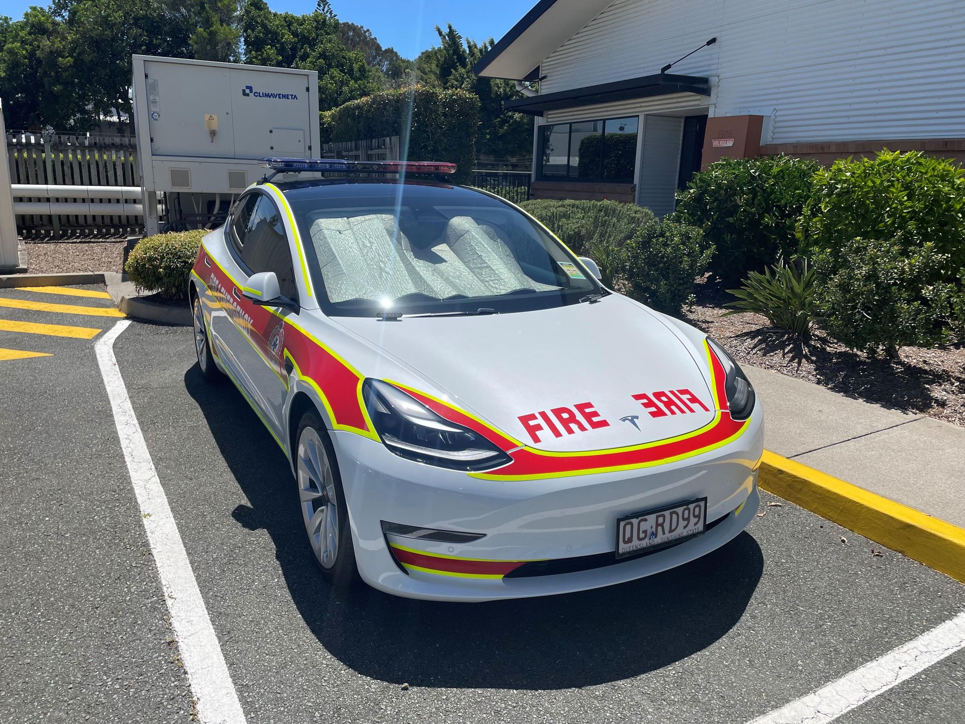 Tesla Model 3 joins Qld Fire and Emergency Services fleet | CarExpert