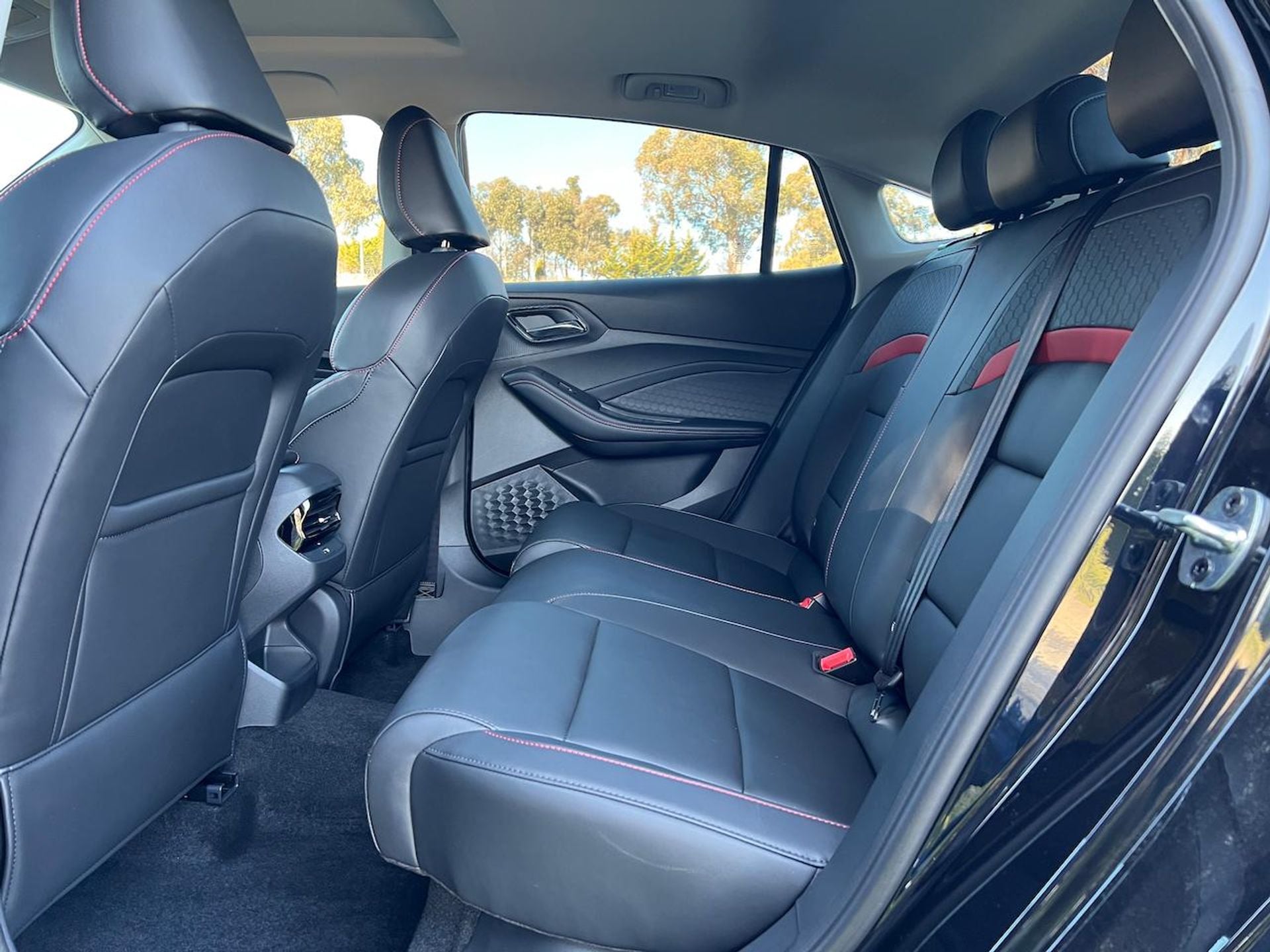 2025 MG 5 review | CarExpert