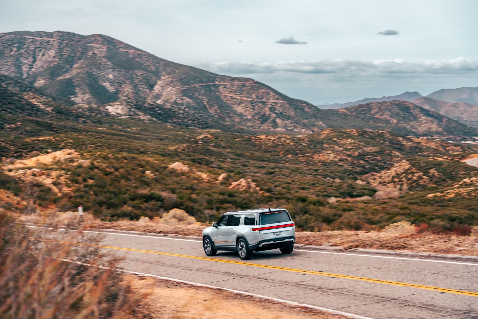 2024 Rivian R1S review | CarExpert