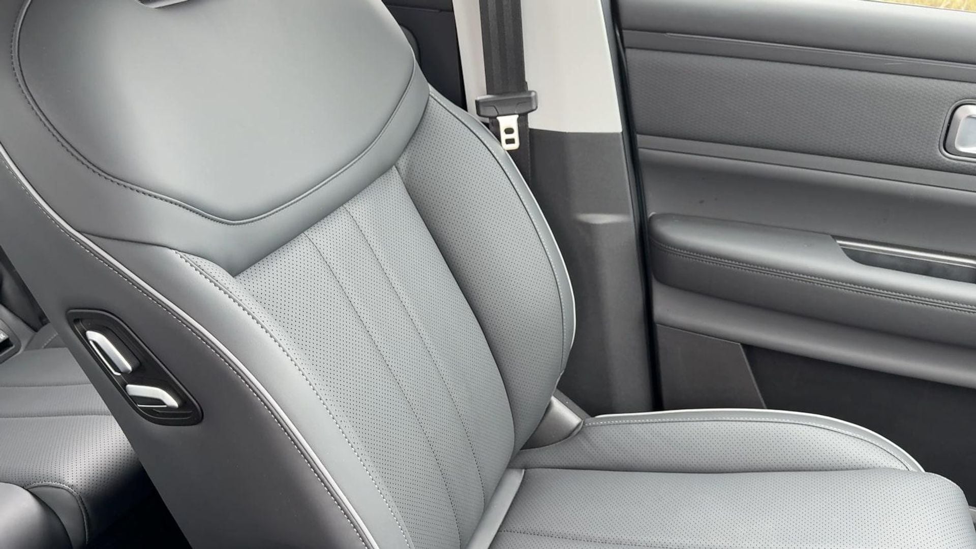 2025 Jaecoo J7 SHS PHEV review | CarExpert