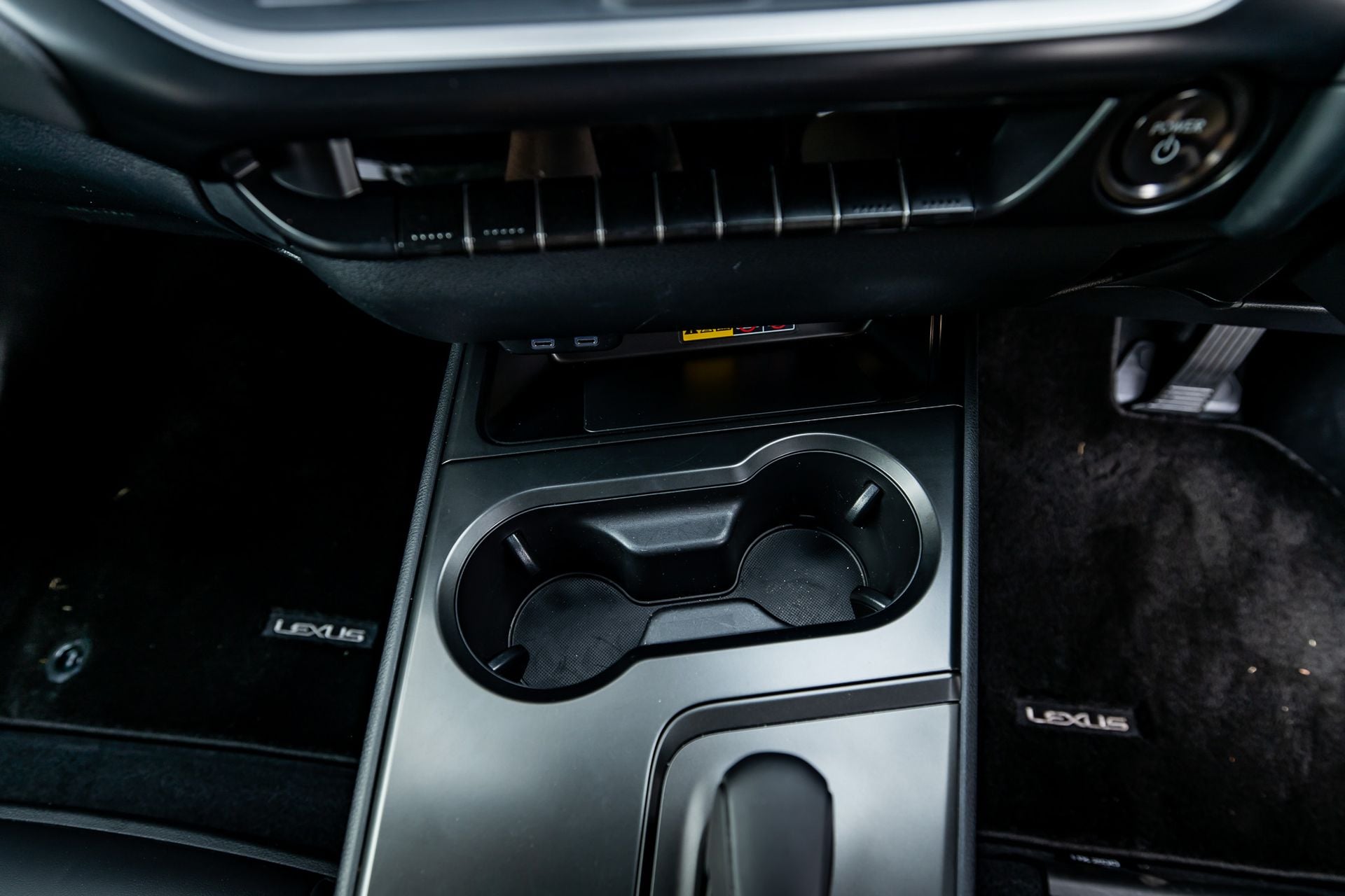 Lexus Tile Box 2026 Lexus UX review | CarExpert