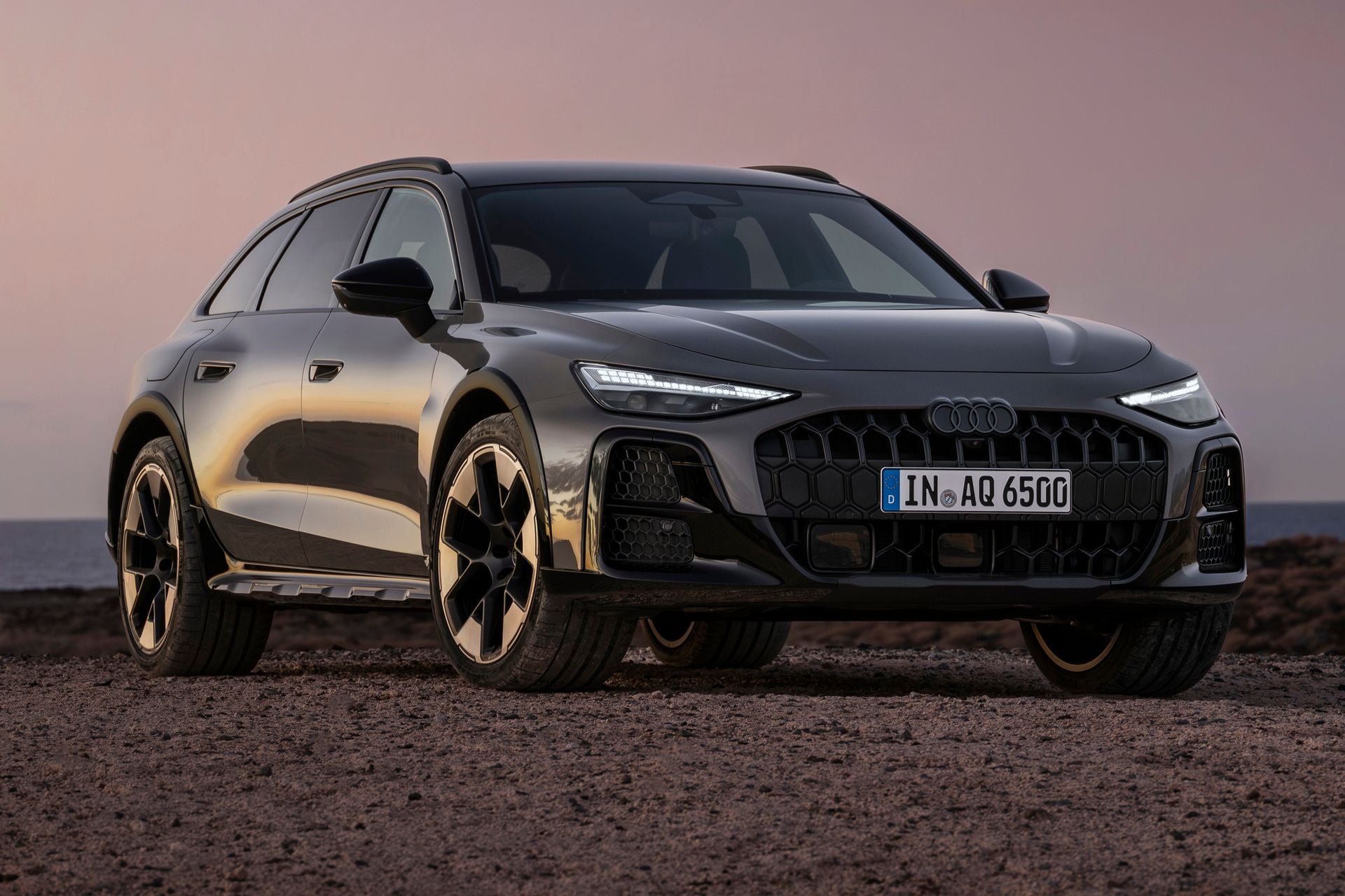 Audi A6 allroad C9 на вулканическом грунте