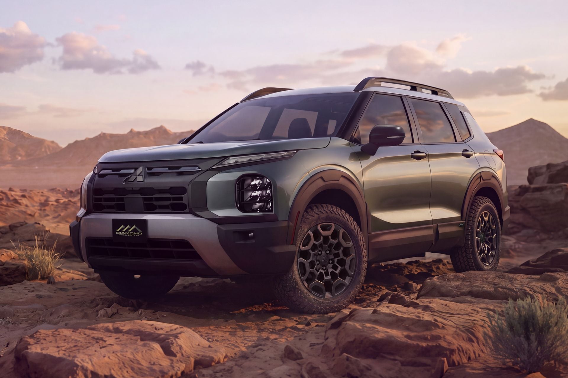 More rugged Mitsubishi Outlander revealed, and something like it could ...