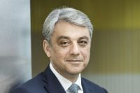 Global Renault boss quits for role at Gucci