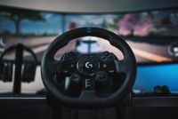 Logitech G923 gaming wheel review