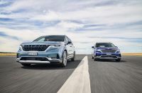 Kia Carnival Hybrid coming in 2022 - report