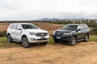 2021 Ford Everest Titanium v Toyota Prado Kakadu
