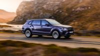 Stretched Bentley Bentayga EWB revealed