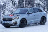2024 Volkswagen Touareg facelift spied