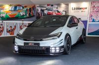 Toyota Prius concept is furious, but no faster