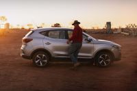 Australian farmers show electric cars can work in the middle of nowhere