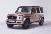 Special Mercedes-Benz G-Wagen uses real diamonds