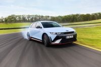 CarExpert's top five premium mid-sized SUVs of 2024