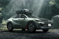 Toyota Crown Landscape: Jacked-up sedan not for Australia
