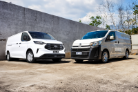 2025 Toyota HiAce vs Ford Transit Custom comparison