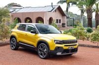 2025 Jeep Avenger price and specs