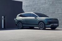 2025 Hyundai Ioniq 9 launching as a fully loaded large electric SUV