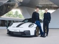 Porsche says its business model "no longer works”