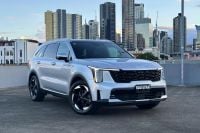 Kia Sorento Hybrid and PHEV lineups expand with cheaper entry-level grades