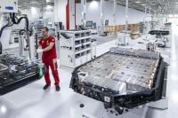 Ferrari to hand-pick customers for its first electric car